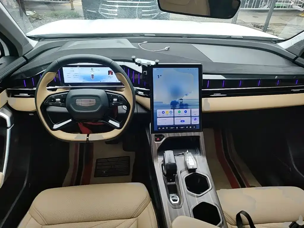 Geely Boyue L 2023 из CN, фото 6
