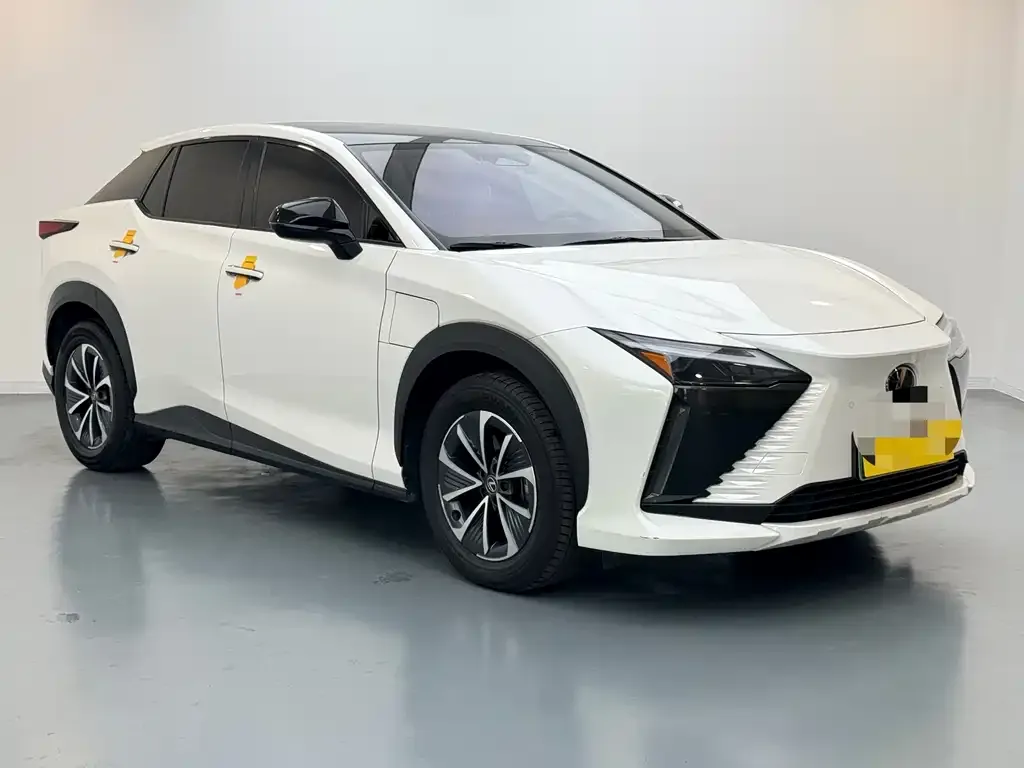 Lexus RZ 2023 из CN, фото 2