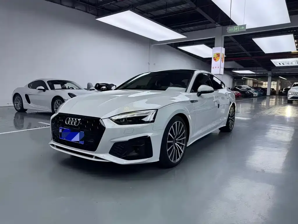 Audi A5 (Import)