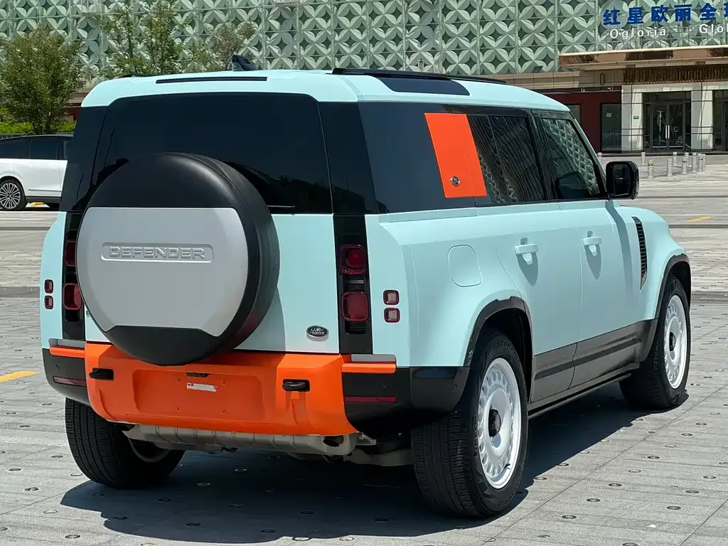 Land Rover Defender — фото 4