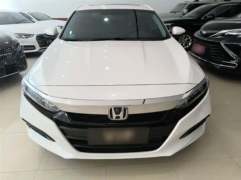 Honda Accord — фото 5