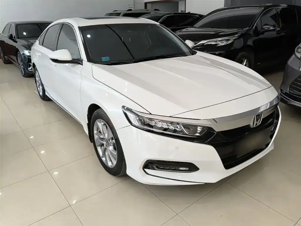 Honda Accord — фото 3