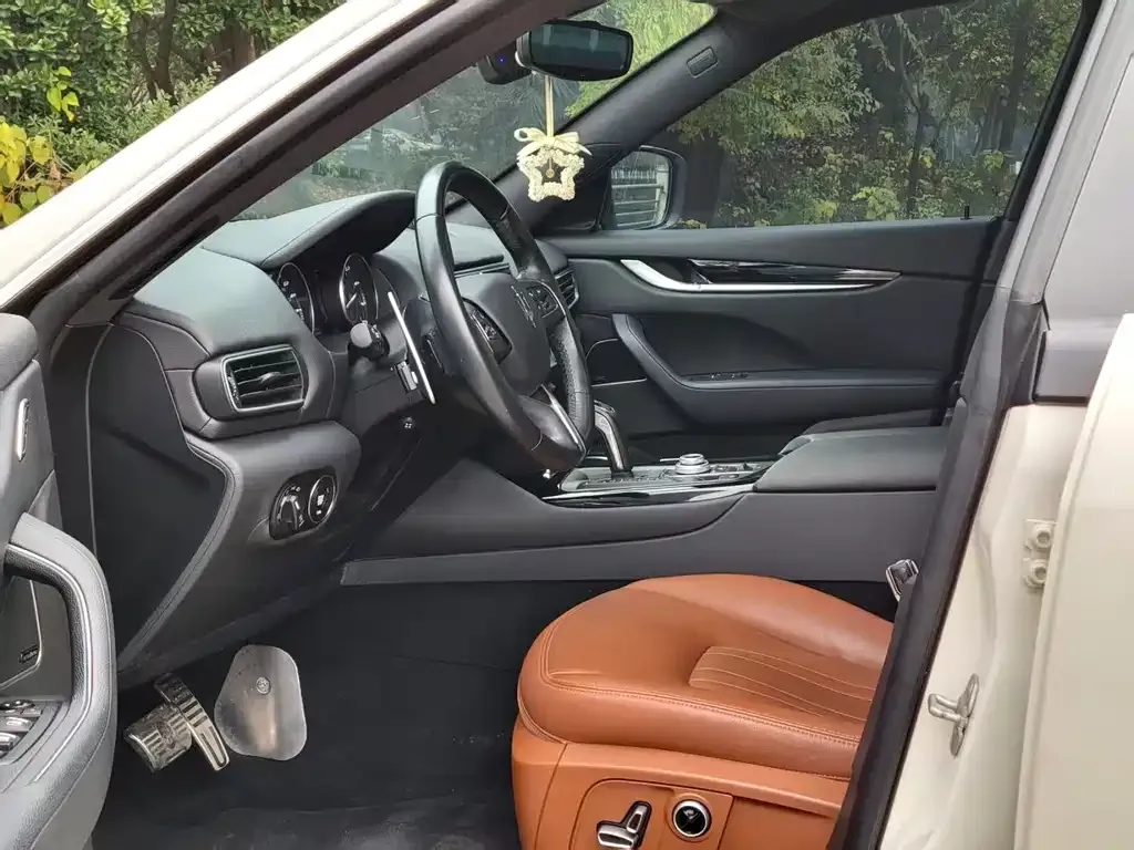 Maserati Levante 2022 из CN, фото 8