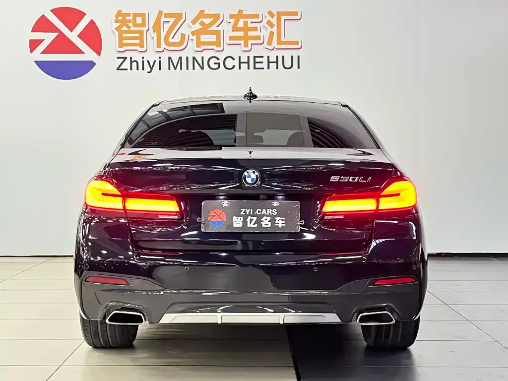 BMW 5 Series — фото 3