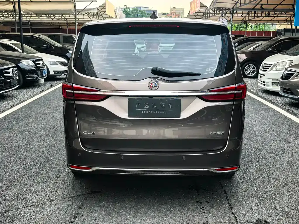 Buick GL8 2024 из CN, фото 8