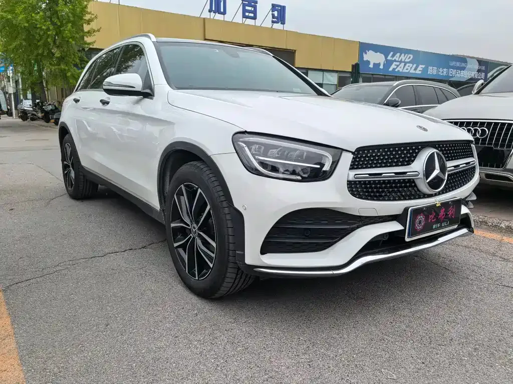 Mercedes-Benz GLC — фото 10