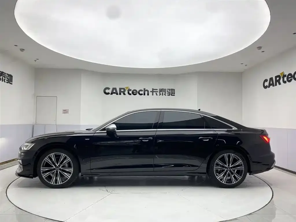Audi A6L — фото 7