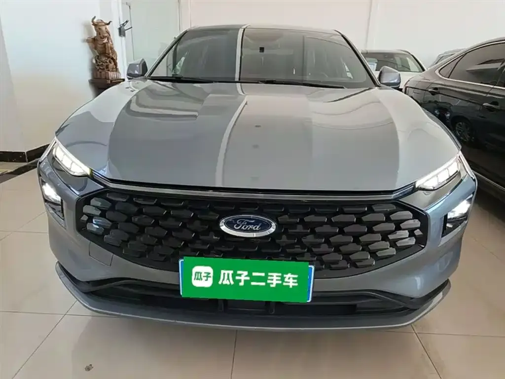Ford Mondeo 2023 из CN, фото 8