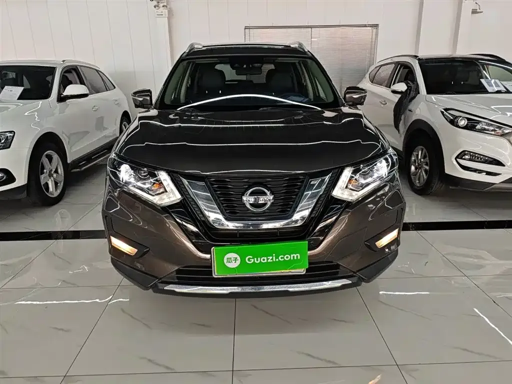 Nissan X-Trail 2021 из CN, фото 2