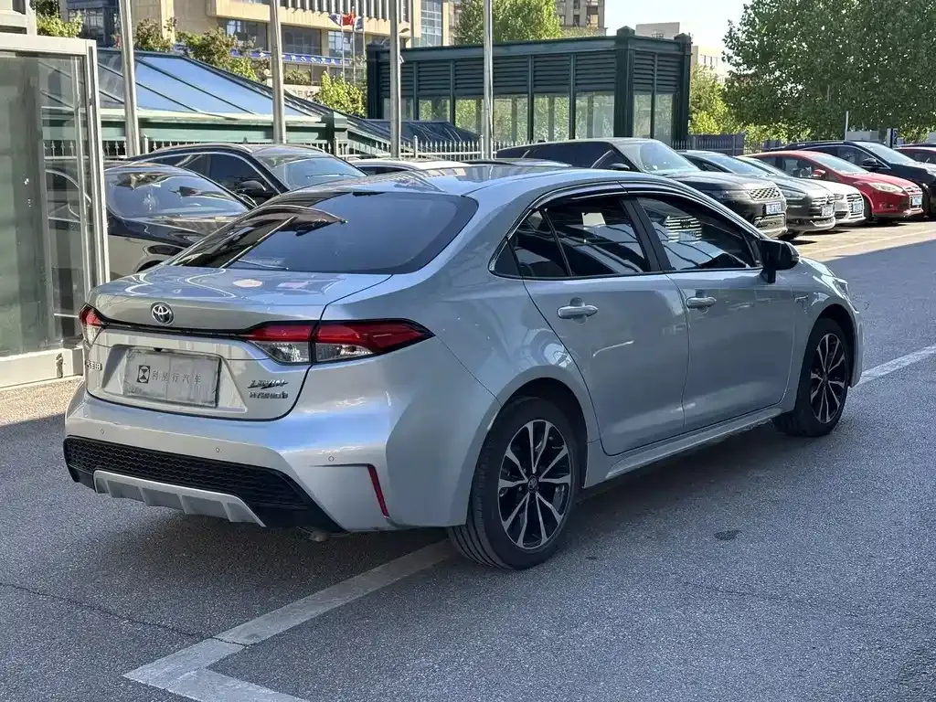 Toyota Levin — фото 10