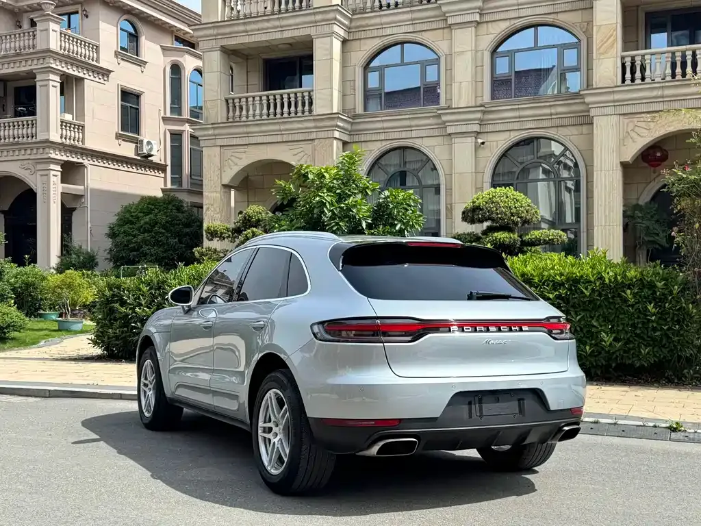 Porsche Macan — фото 4