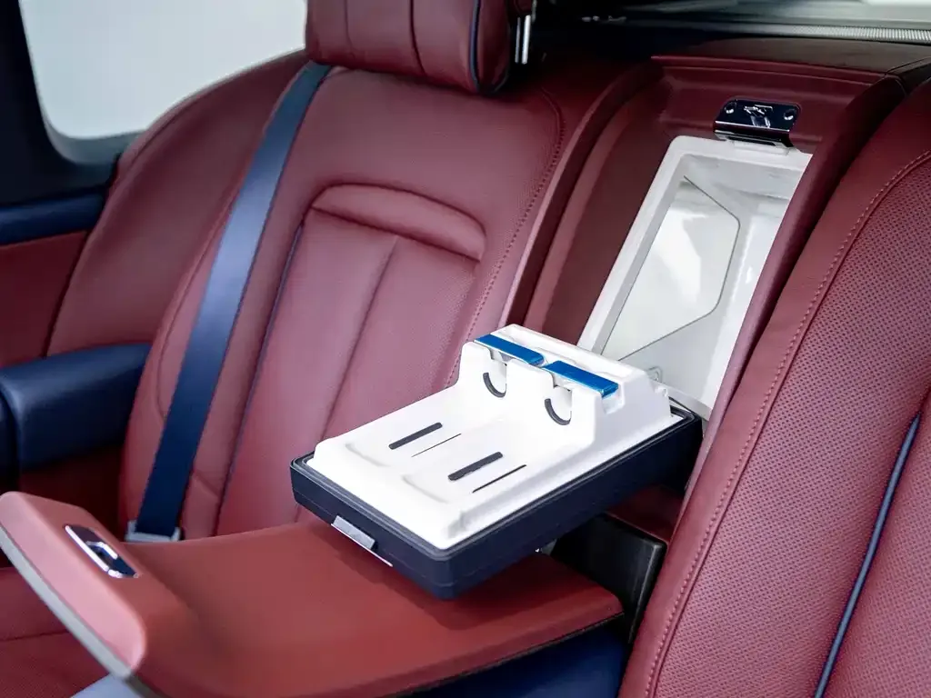 Rolls-Royce Cullinan 2021 из CN, фото 10