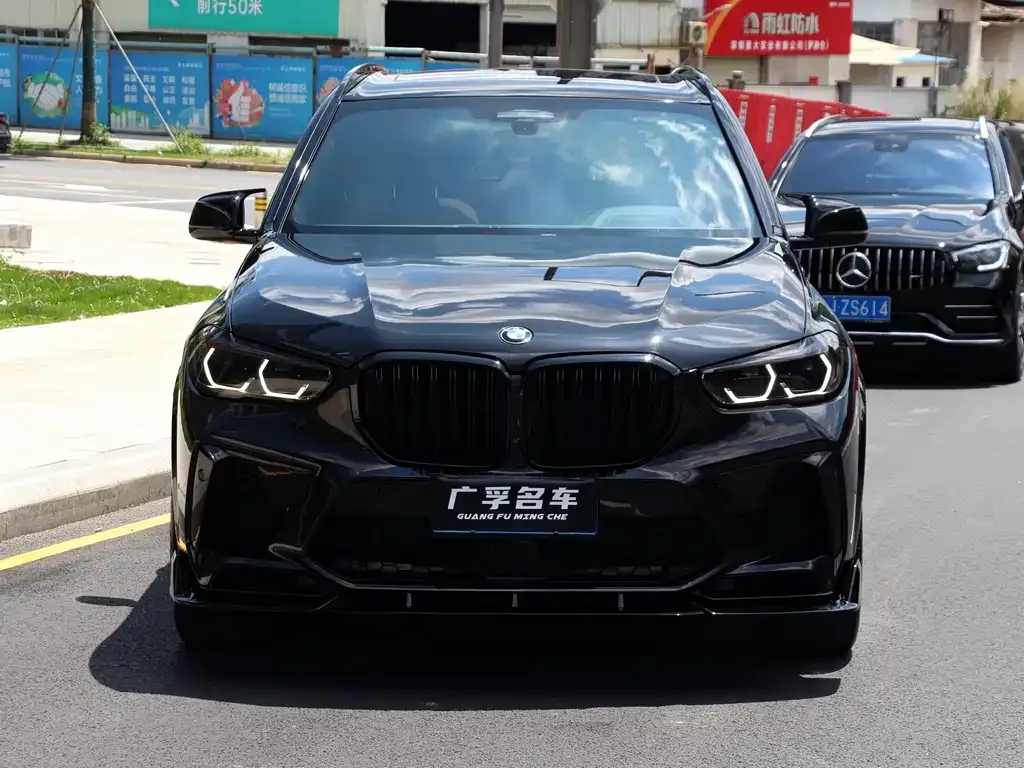 BMW X5 (Import) — фото 1