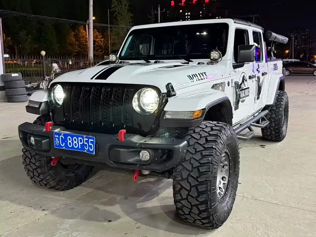 Jeep Gladiator — фото 1