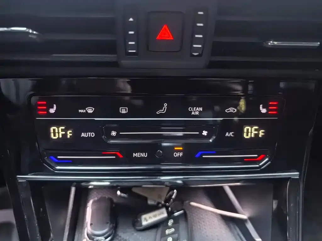 Volkswagen Passat 2022 из CN, фото 6