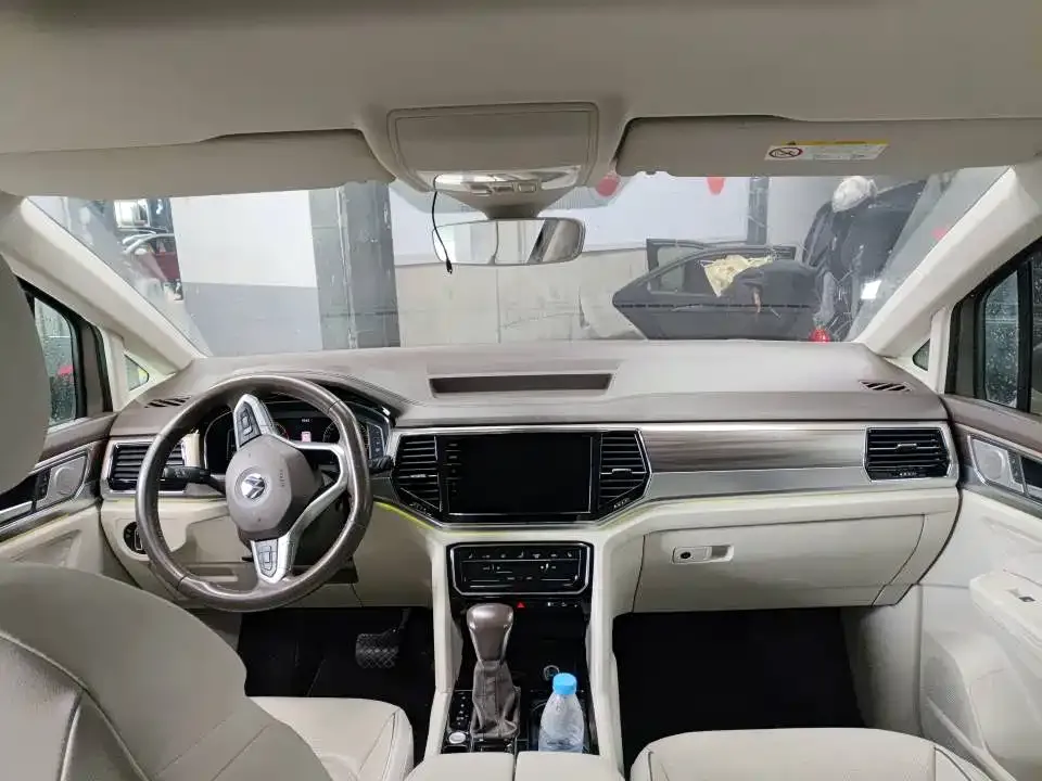 Volkswagen Viloran 2021 из CN, фото 2