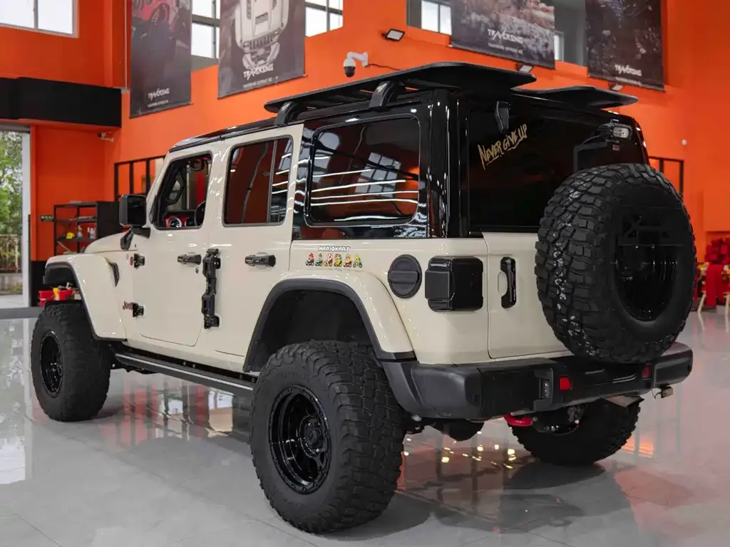 Jeep Wrangler — фото 5