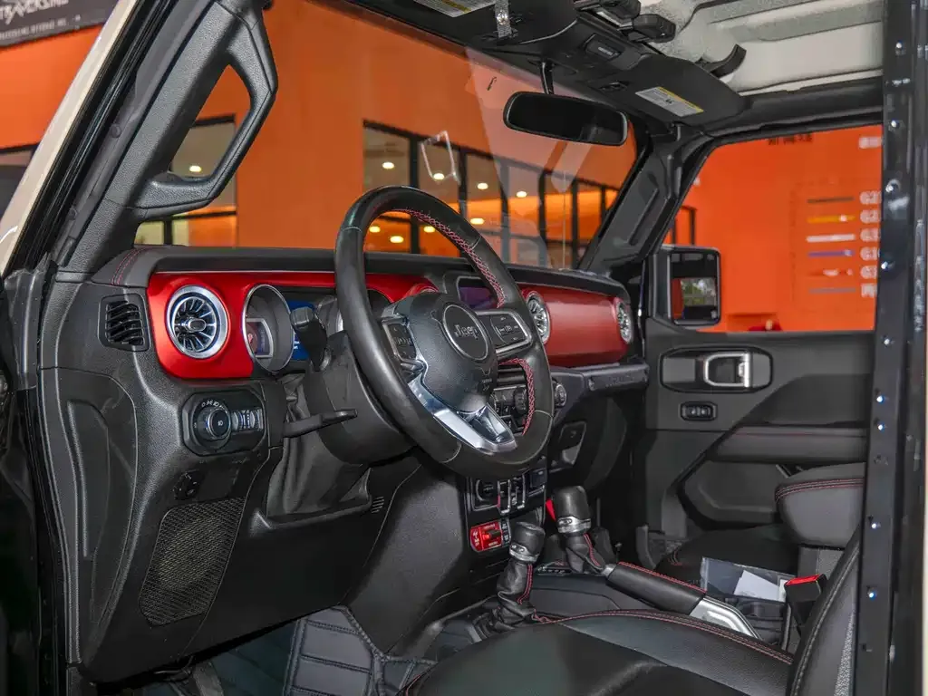 Jeep Wrangler — фото 3