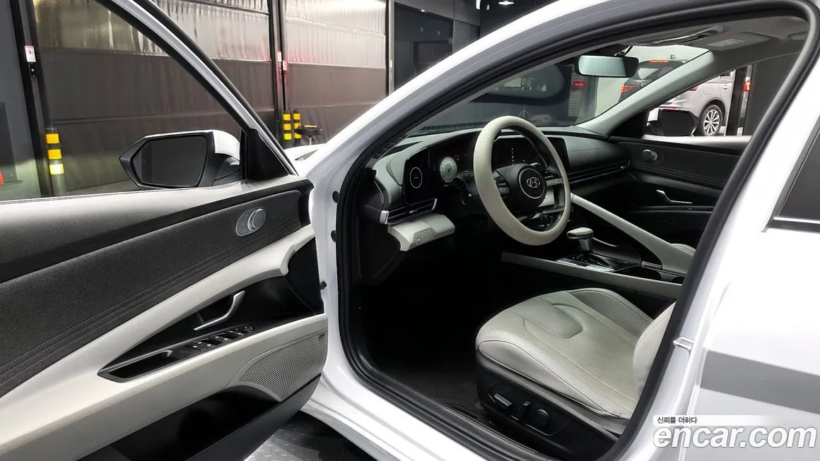 Hyundai AVANTE 2021 из KR, фото 10