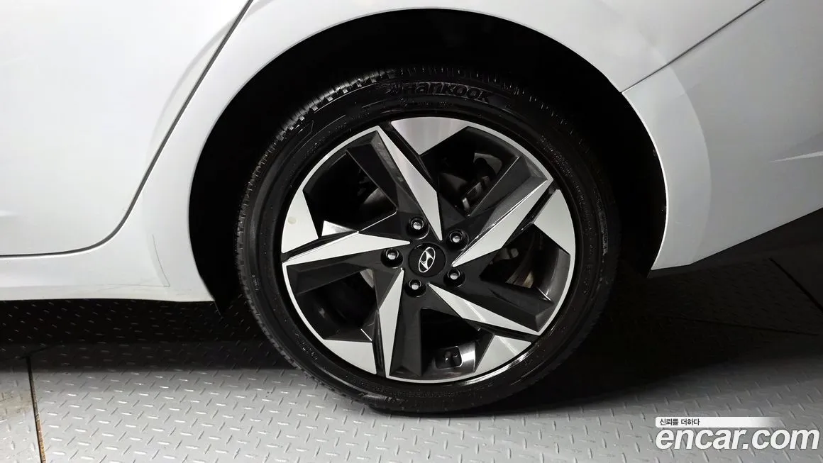 Hyundai AVANTE 2021 из KR, фото 8