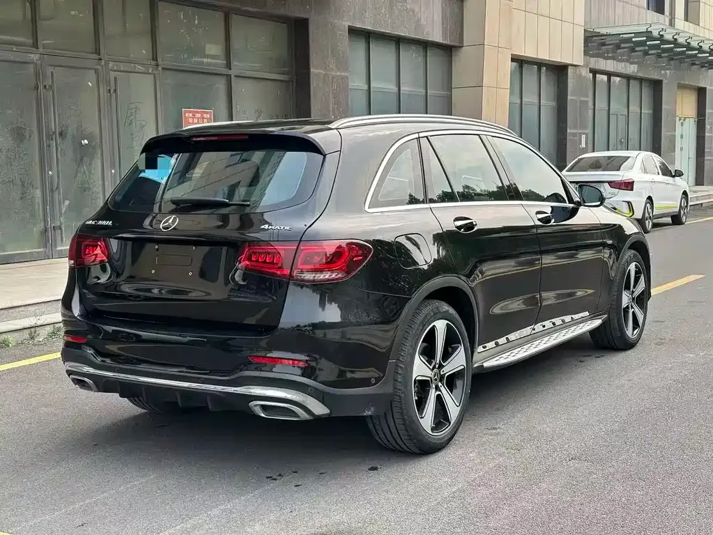Mercedes-Benz GLC — фото 10
