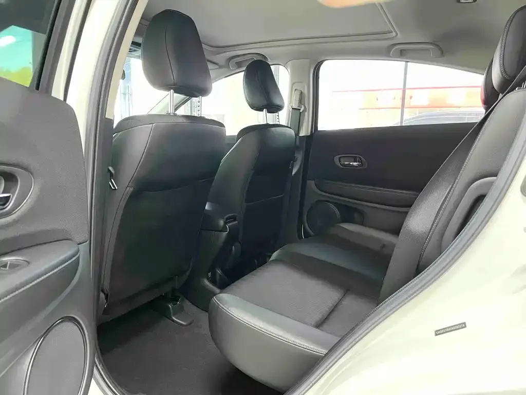 Honda Vezel 2022 из CN, фото 2