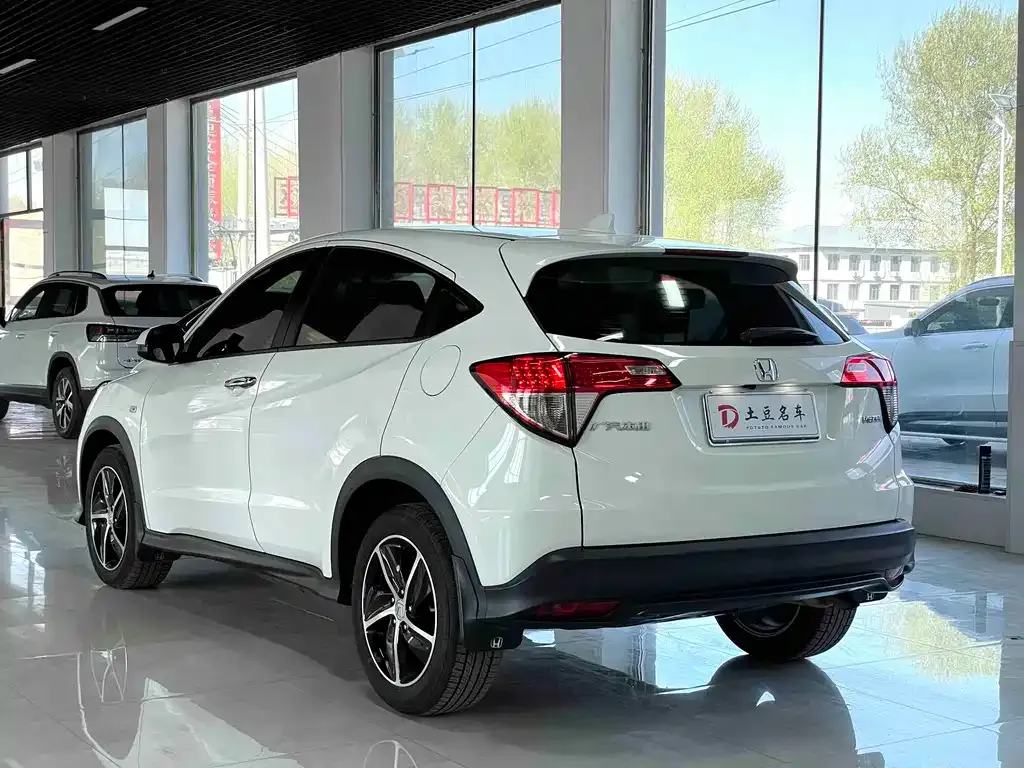 Honda Vezel 2022 из CN, фото 9