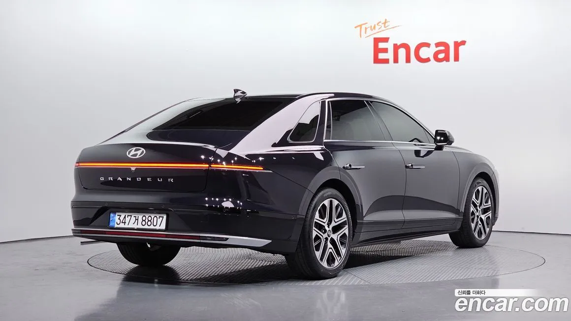 Hyundai Grandeur 2023 из KR, фото 3
