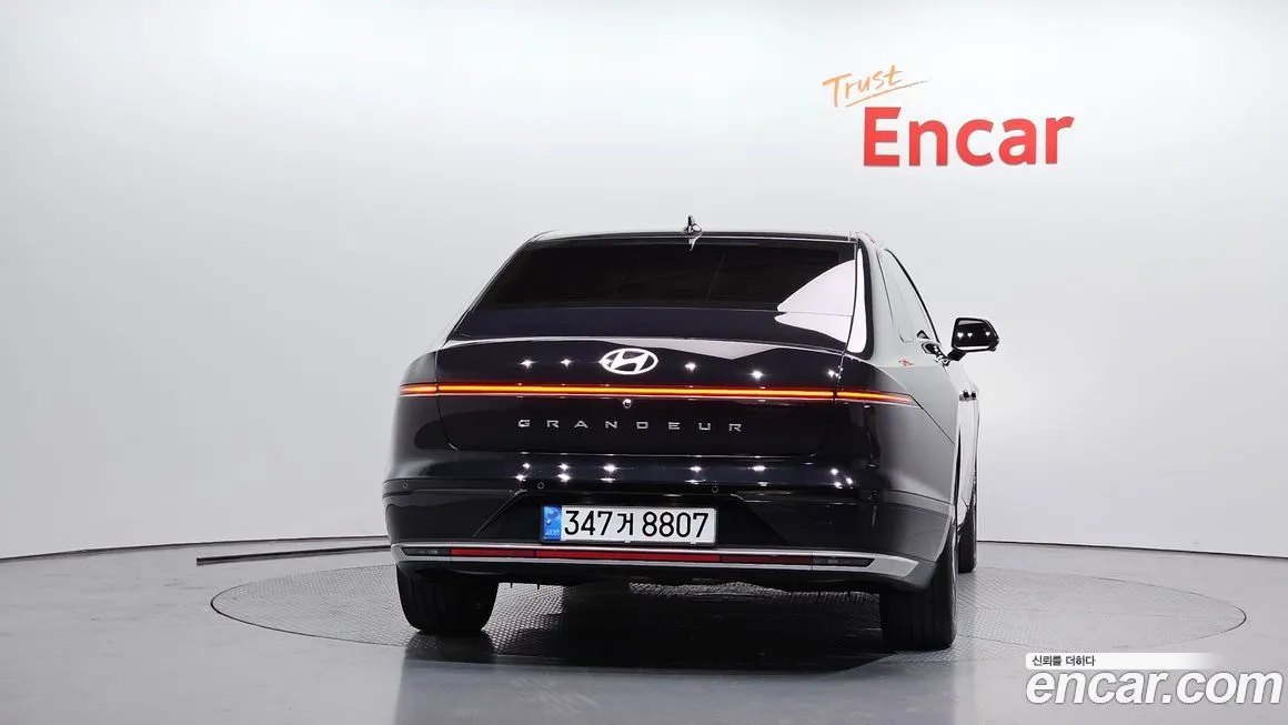 Hyundai Grandeur 2023 из KR, фото 2