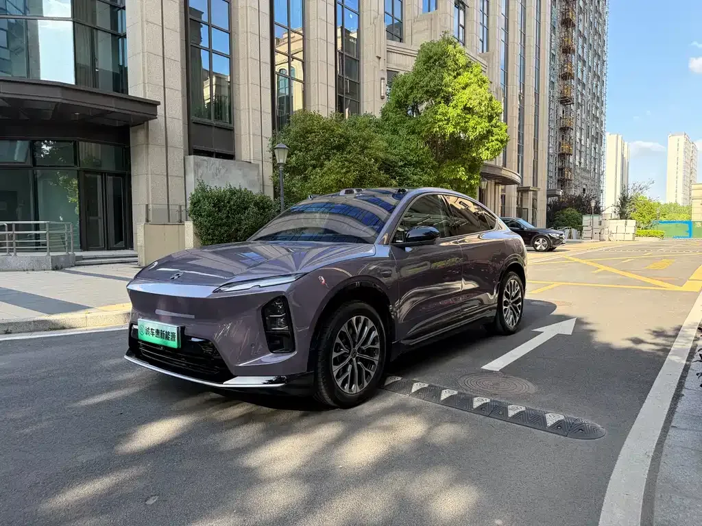 NIO EC6 — фото 1