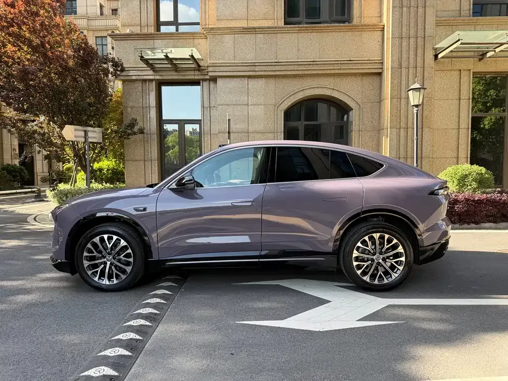 NIO EC6 — фото 2
