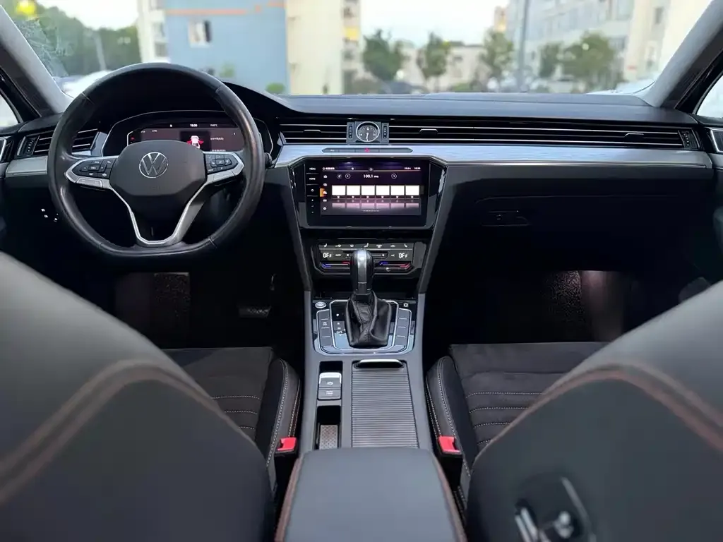Volkswagen Magotan 2022 из CN, фото 7