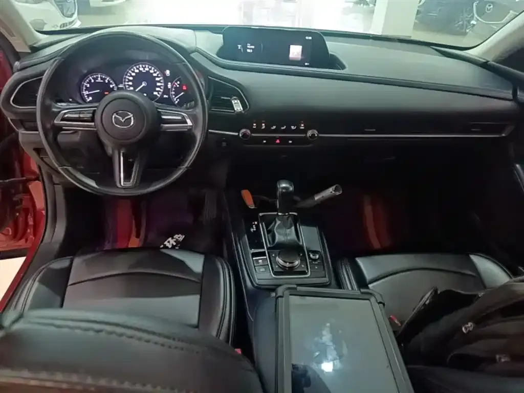 Mazda CX-30 2021 из CN, фото 5