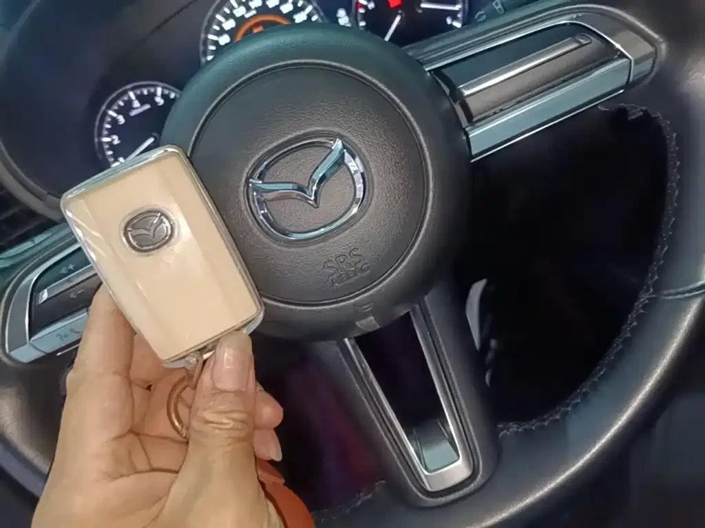 Mazda CX-30 2021 из CN, фото 6