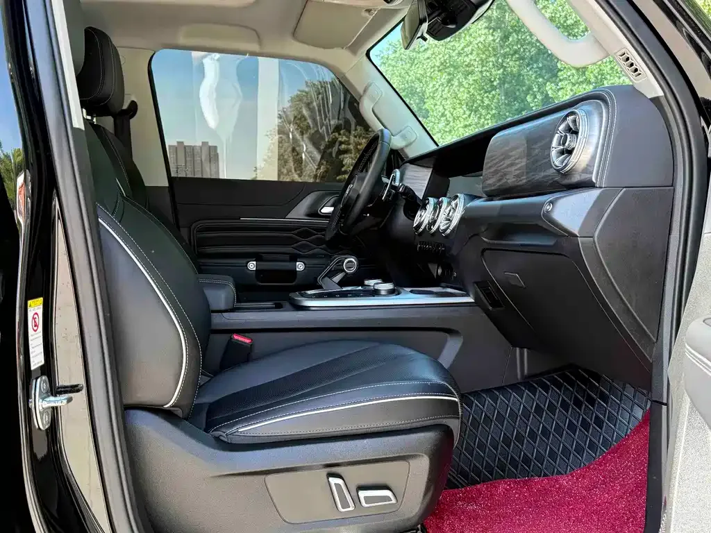 Tank 300 — фото 5
