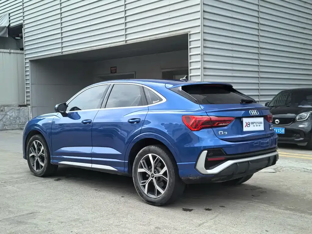 Audi Q3 Sportback 2022 из CN, фото 9