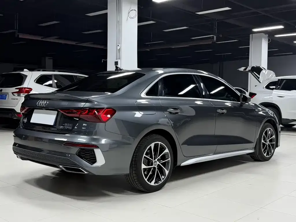 Audi A3 2021 из CN, фото 10
