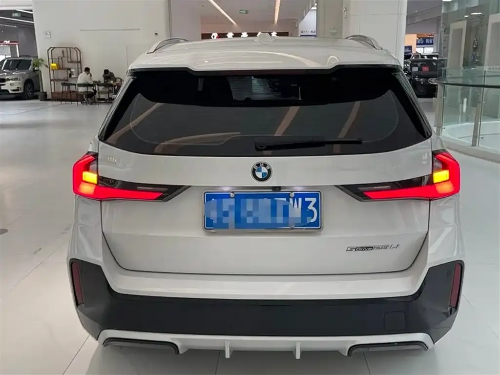 BMW X1 2023 из CN, фото 5
