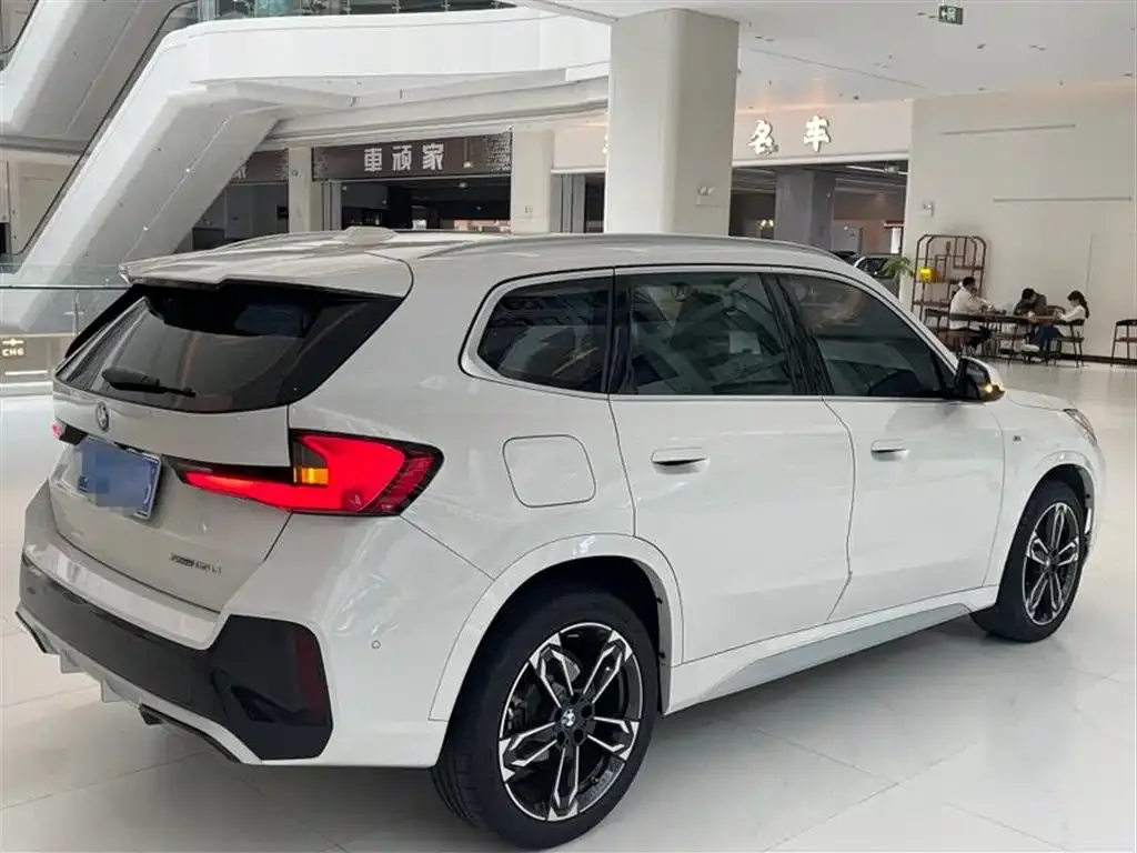 BMW X1 2023 из CN, фото 3