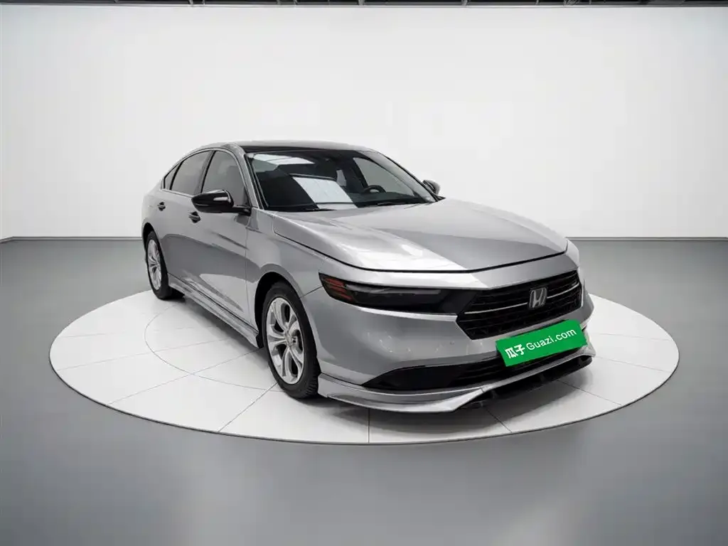 Honda Accord — фото 6