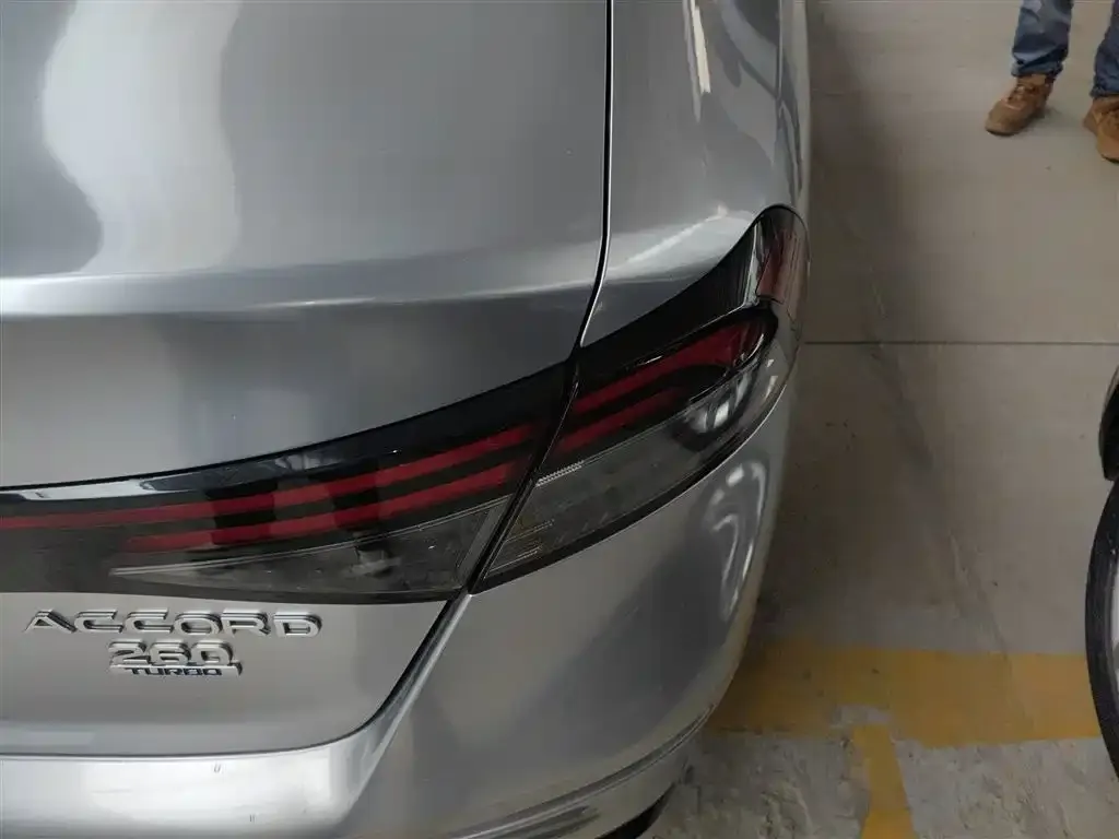 Honda Accord — фото 5