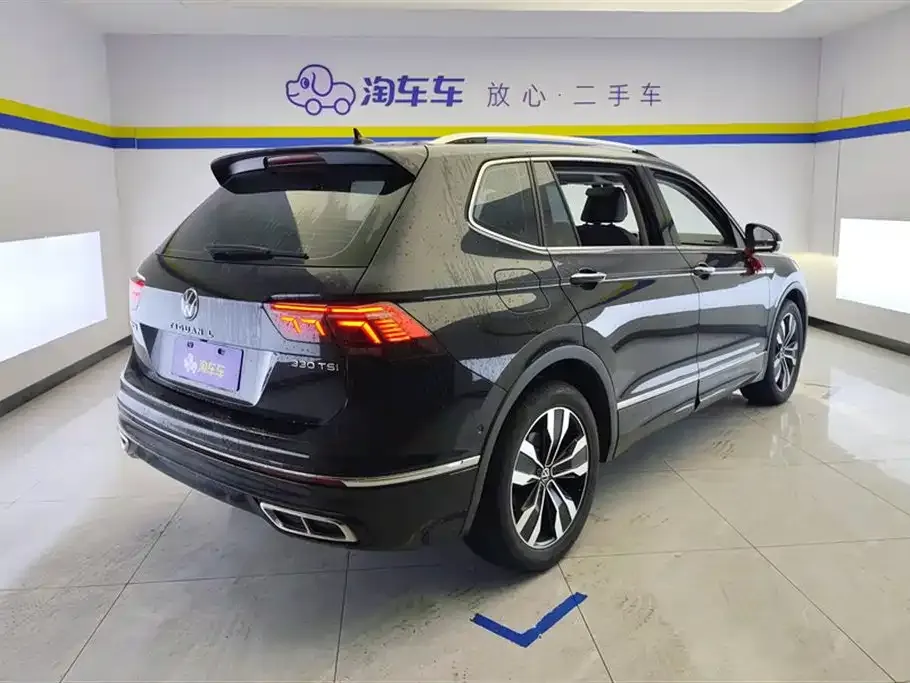Volkswagen Tiguan L — фото 6