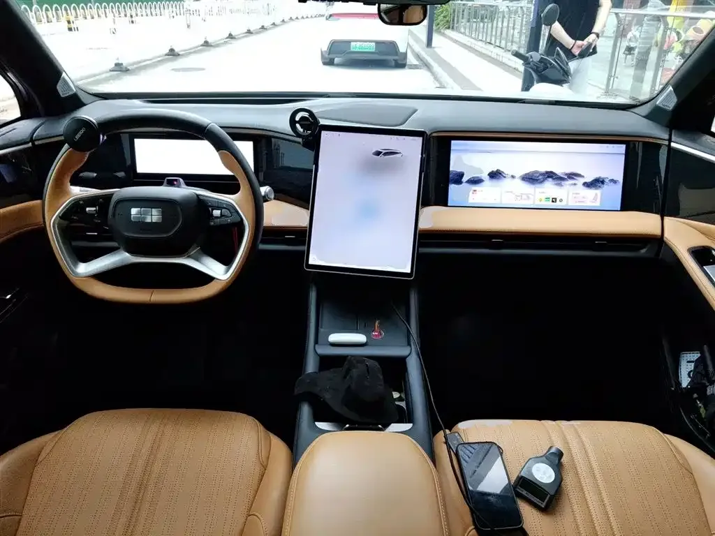 Geely Galaxy L7 — фото 10