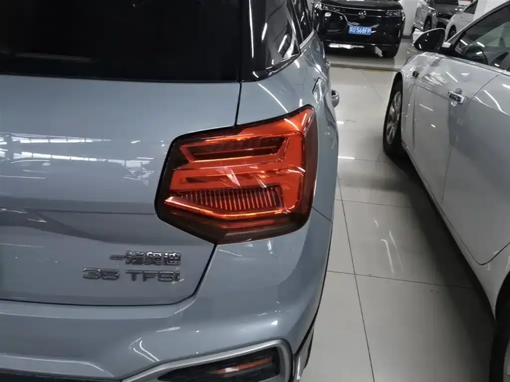 Audi Q2L 2021 из CN, фото 7
