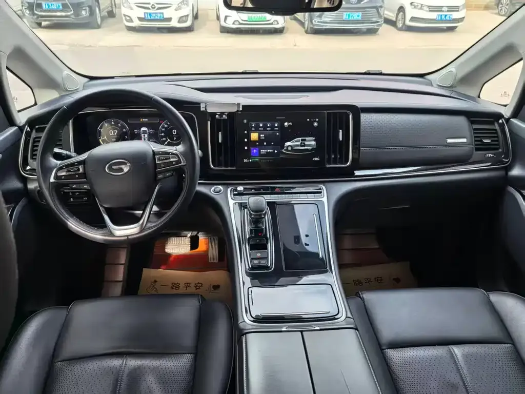 GAC Motor Trumpchi M8 — фото 8