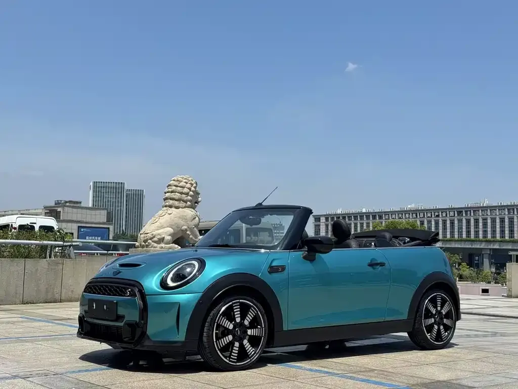 MINI Cooper (3-door) 2023 из CN, фото 4