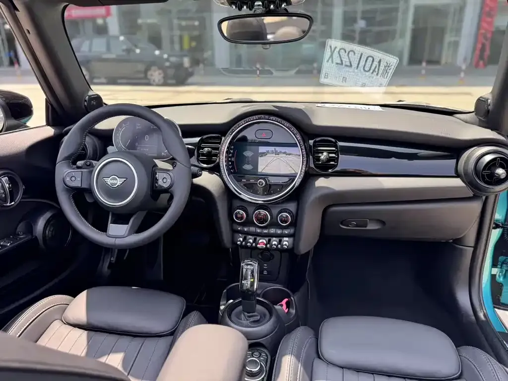 MINI Cooper (3-door) 2023 из CN, фото 8
