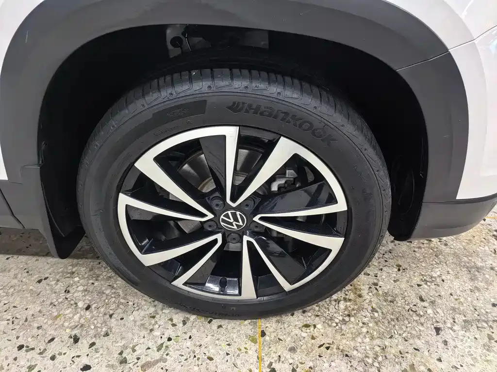 Volkswagen Tharu 2022 из CN, фото 5