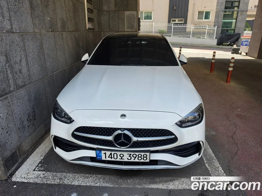Mercedes-Benz C-Class C300 AMG Line 1