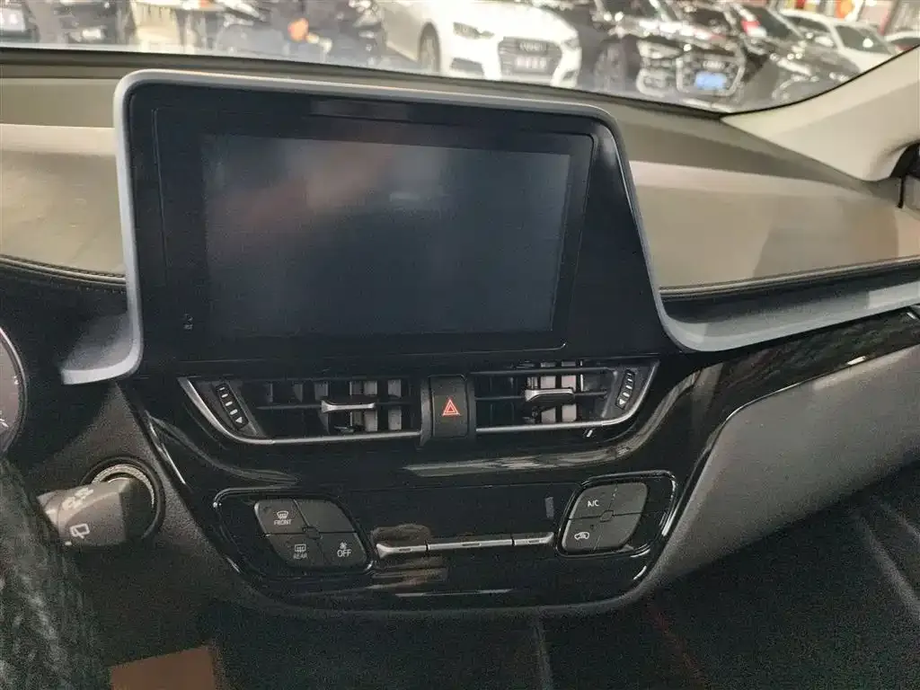 Toyota IZOA 2023 из CN, фото 8